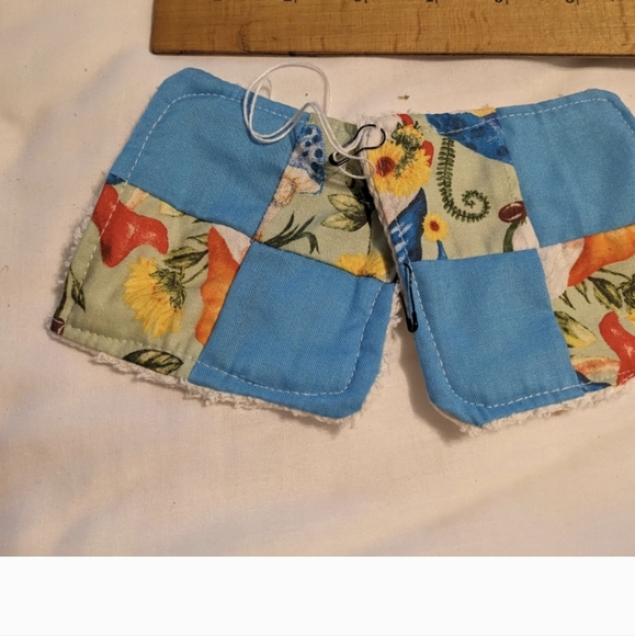 HAND CRAFTED Face Scrubbie Wash Cloths & Basket - Many patterns available! - Picture 4 of 13